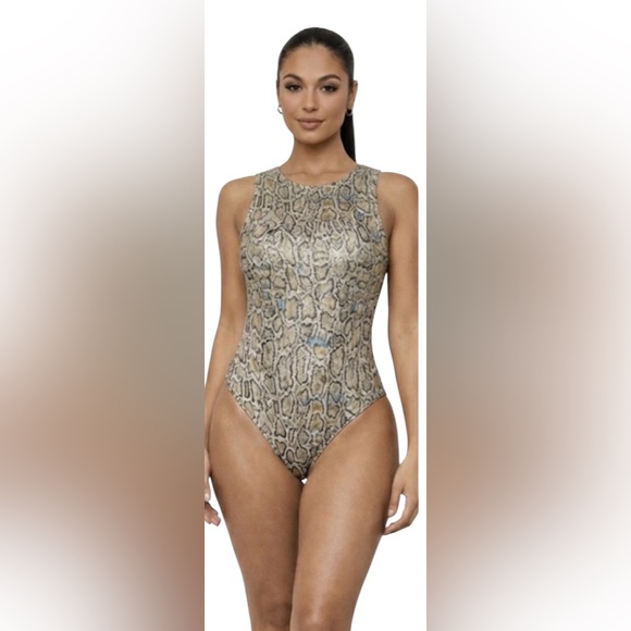 IJAK Tops - Animal Print Snake Skin Body Suit Size: XL